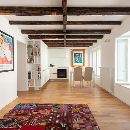 Otium Monasticum * Triëst